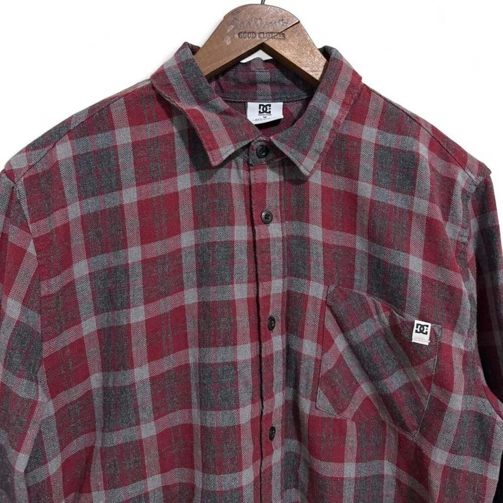 DC Shoes Red & Grey Plaid Long Sleeve Flannel Button-Up Shirt
